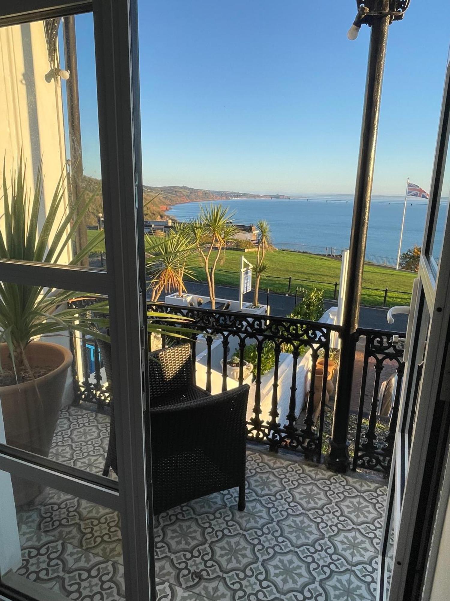 Headland View Boutique B&B Торки Екстериор снимка
