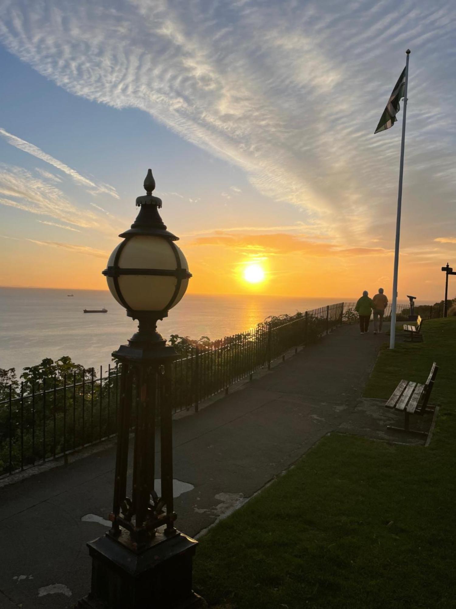 Headland View Boutique B&B Торки Екстериор снимка