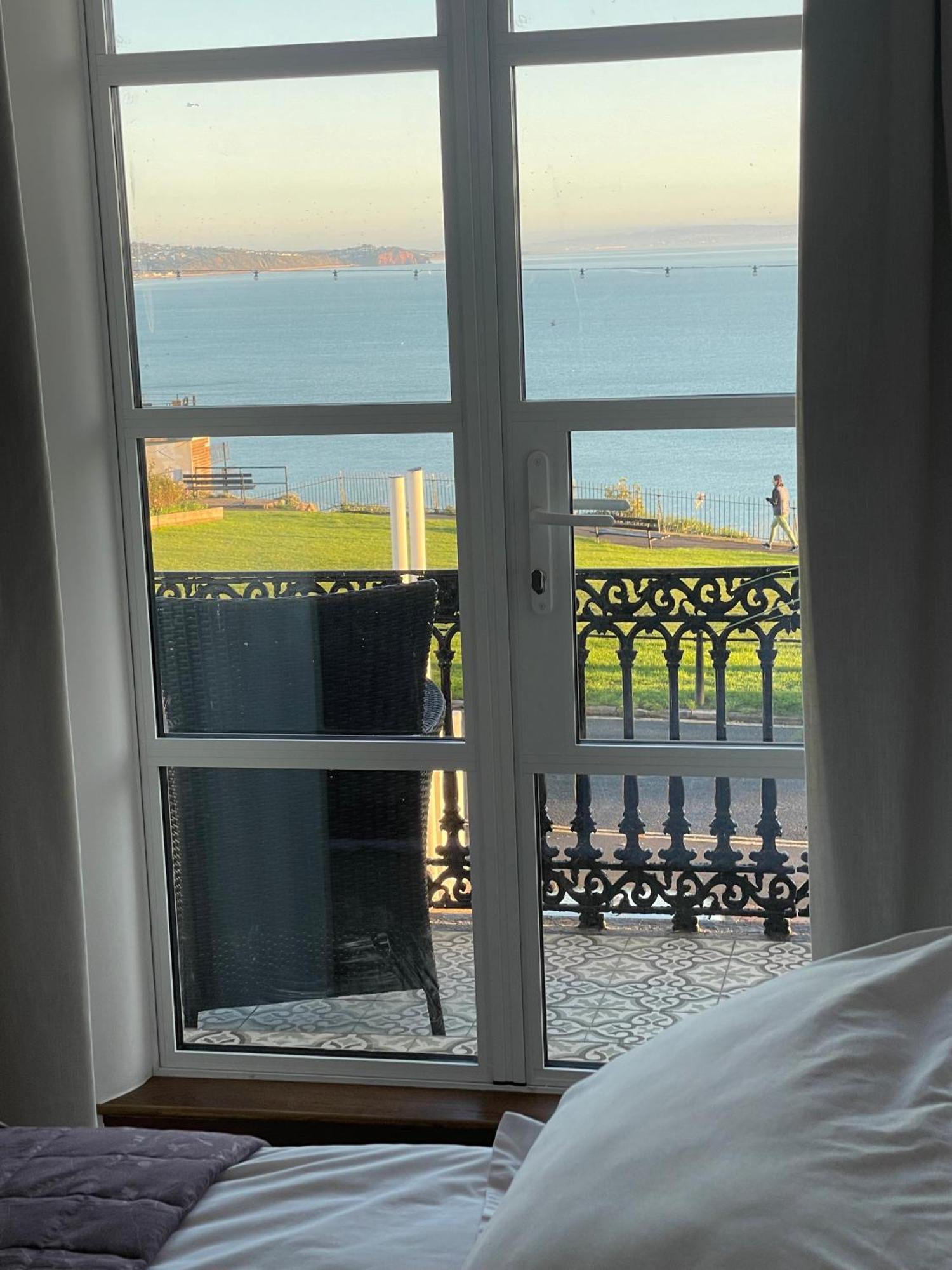 Headland View Boutique B&B Торки Екстериор снимка